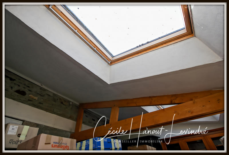 Maison - 95 m² - 5 pièces