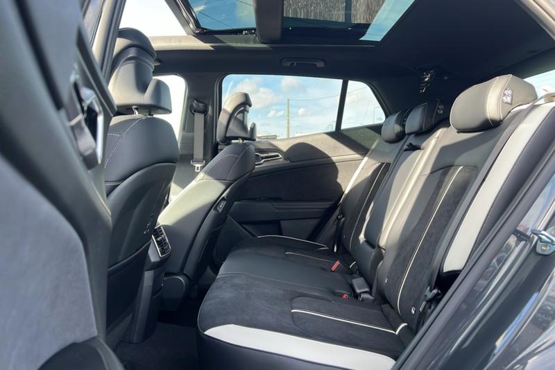 Kia Sportage 1.6 t-Gdi Hev 239 Gt Toit