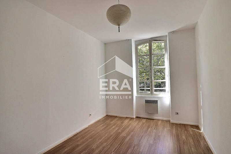 Appartement - 101 m² - 3 pièces