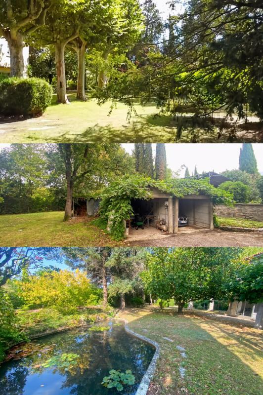 Propriété - 390 m² - 13 pièces