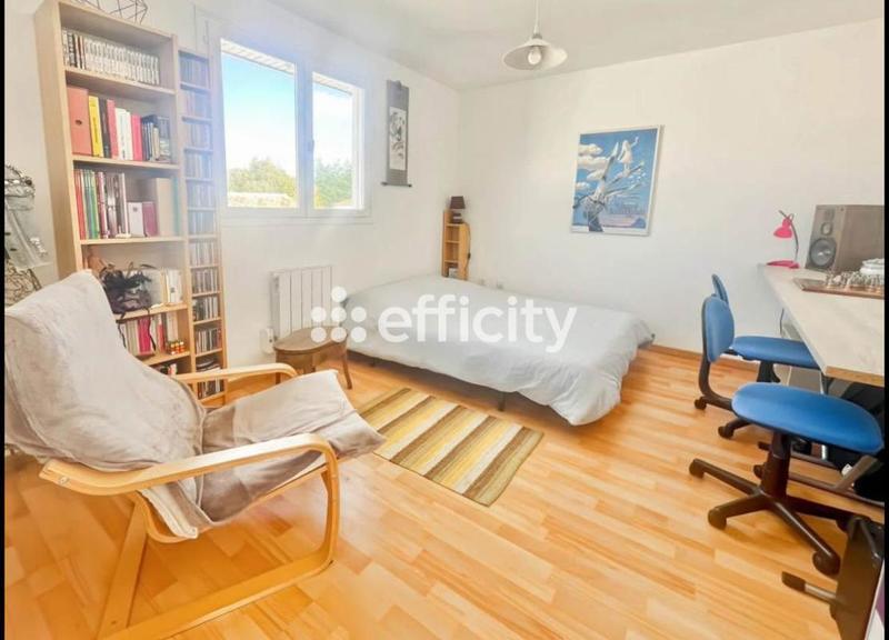 Maison - 160 m² - 5 pièces