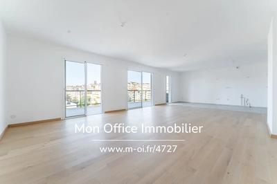 Appartement - 123 m² - 4 pièces