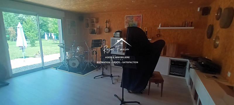 Maison contemporaine - 200 m² - 7 pièces