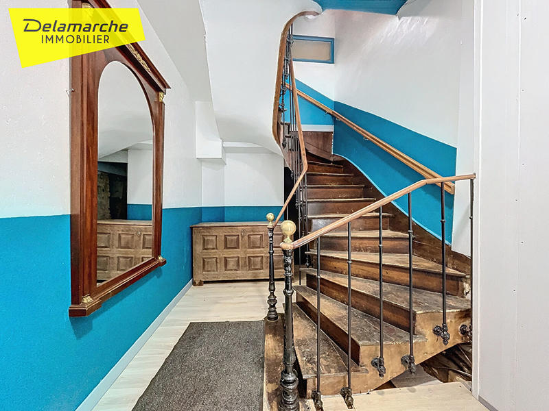 Immeuble - 7 pièces