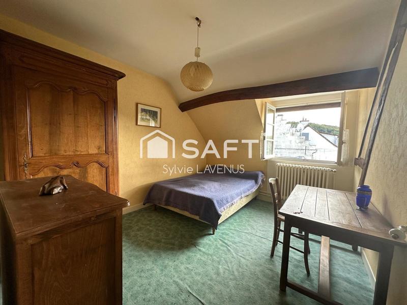 Maison - 153 m² - 8 pièces