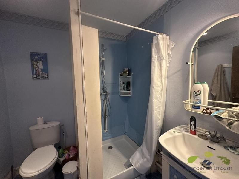 Propriété - 186 m² - 7 pièces