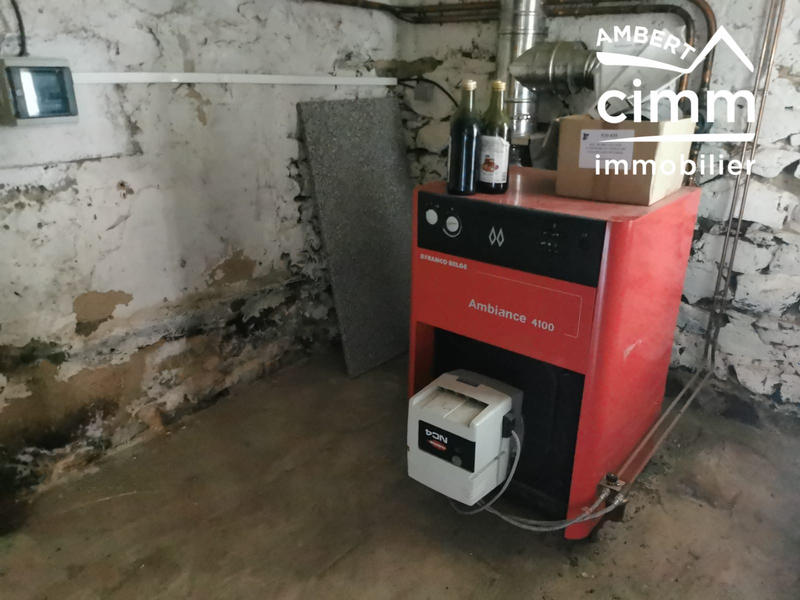 Maison - 72 m² - 8 pièces