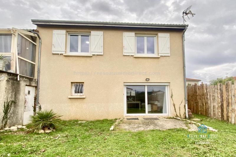 Maison traditionnelle - 171 m² - 7 pièces