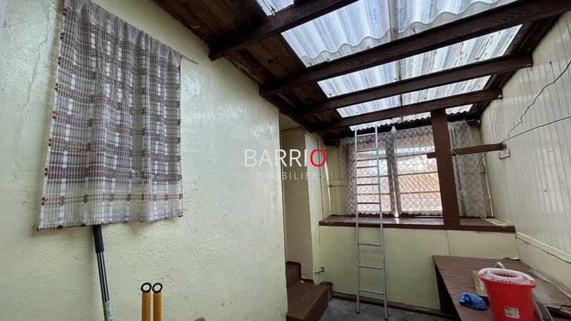 Maison traditionnelle - 255 m² - 12 pièces