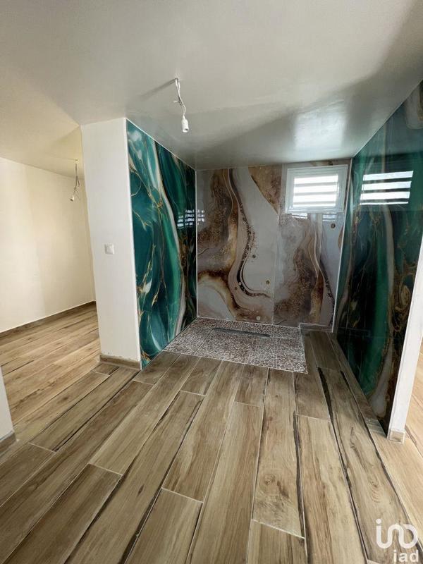 Maison - 144 m² - 5 pièces