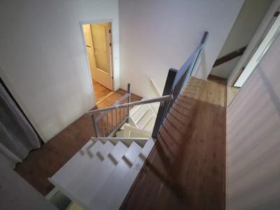 Maison - 196 m² - 8 pièces