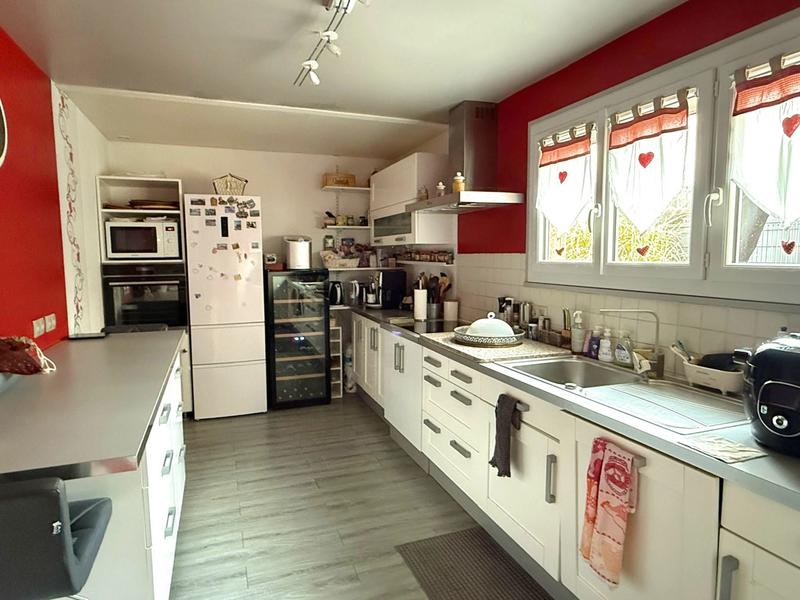 Maison - 104 m² - 5 pièces