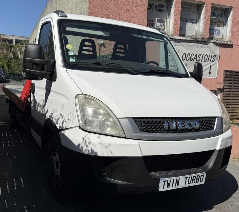 Iveco Daily Depanneuse plateau coulissant