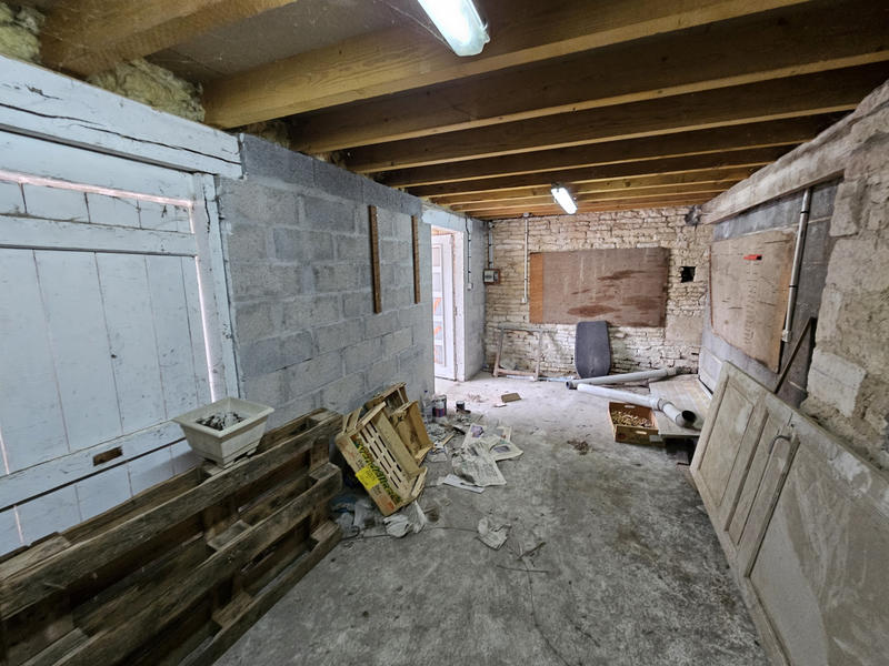 Parking / Garage - 30 m²