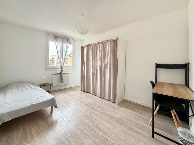 Appartement - 104 m² - 5 pièces