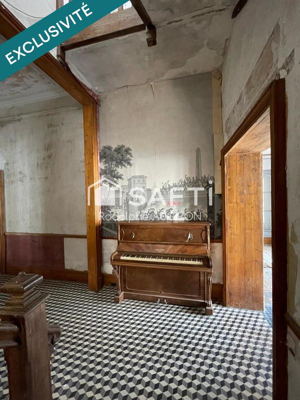 Propriété - 486 m² - 11 pièces