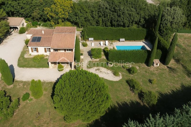 Villa - 155 m² - 6 pièces