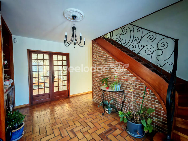 Maison - 262 m² - 10 pièces