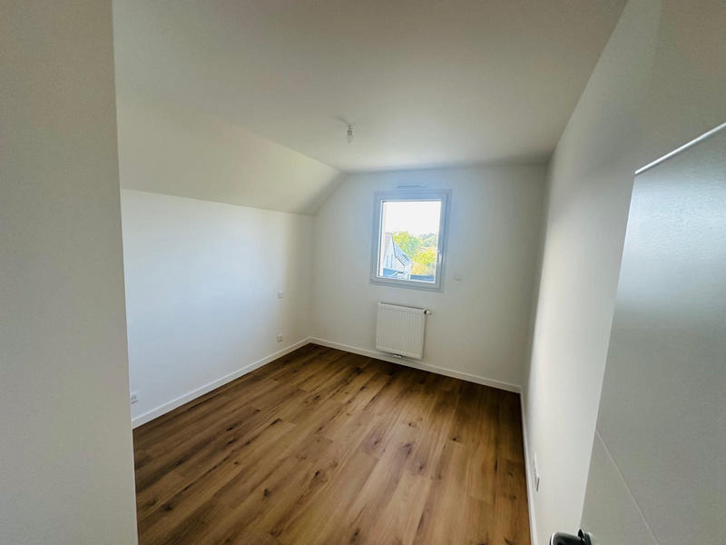 Maison - 97 m² - 5 pièces