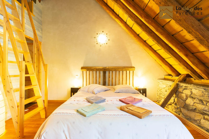 Maison ancienne - 194 m² - 7 pièces