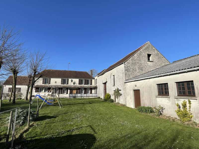 Maison - 165 m² - 6 pièces