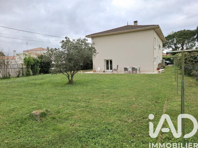 Maison - 143 m² - 6 pièces