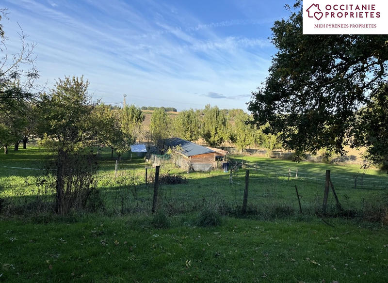 Propriété - 356 m² - 15 pièces