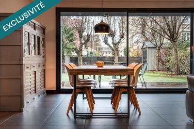 Maison - 183 m² - 7 pièces