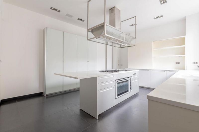 Appartement - 280 m² - 8 pièces