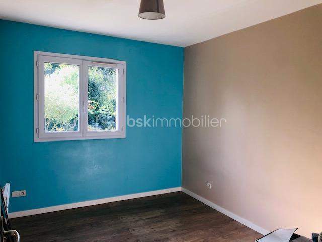 Maison - 110 m² - 6 pièces