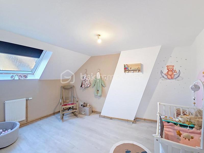 Maison - 104 m² - 5 pièces