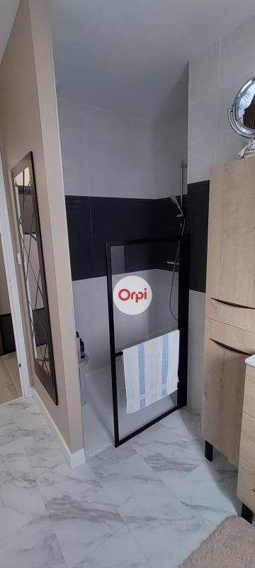 Maison - 95 m² - 3 pièces