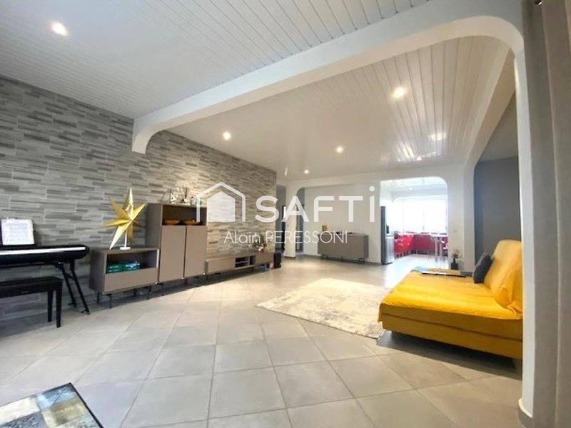 Maison - 155 m² - 5 pièces