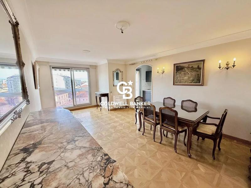 Appartement - 70 m² - 3 pièces