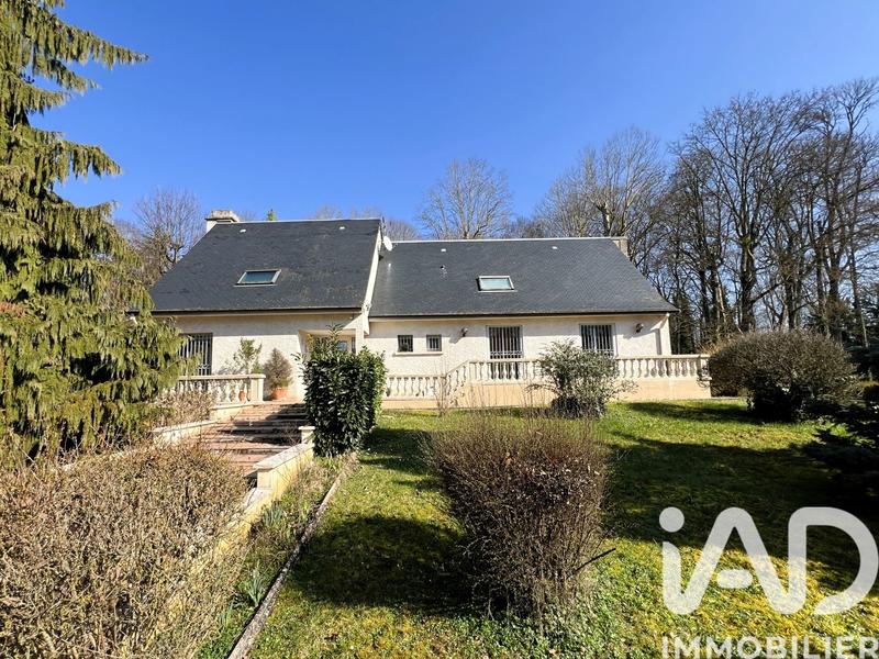 Maison - 287 m² - 8 pièces