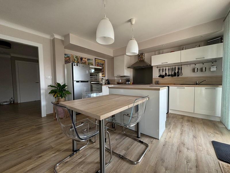 Appartement - 73 m² - 3 pièces