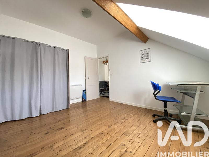 Maison - 249 m² - 10 pièces