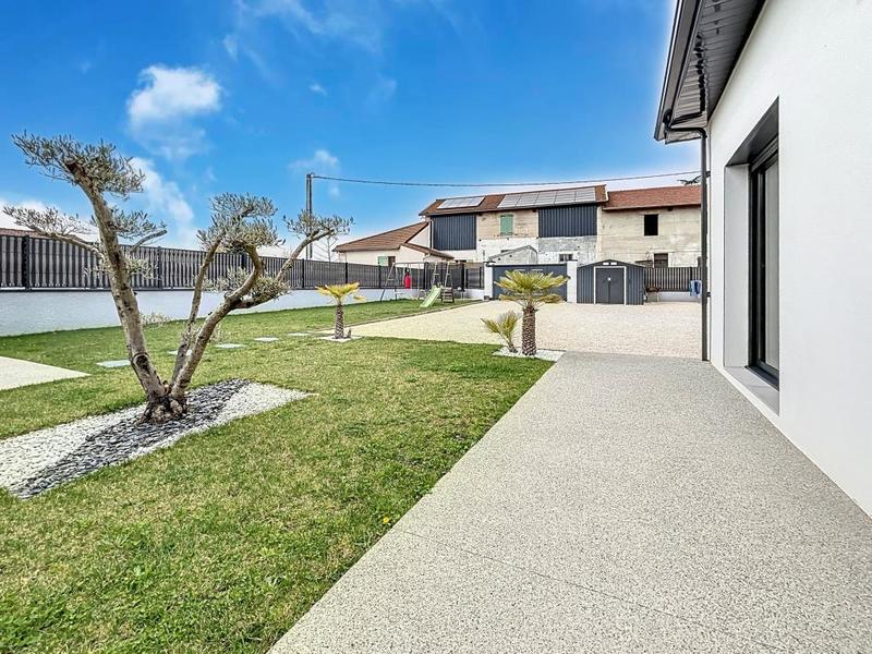 Maison - 125 m² - 4 pièces