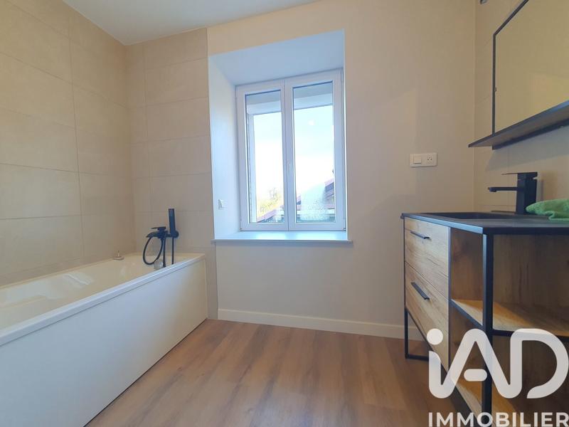 Maison - 138 m² - 5 pièces