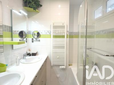 Maison - 144 m² - 7 pièces