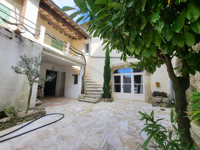 Maison - 184 m² - 6 pièces