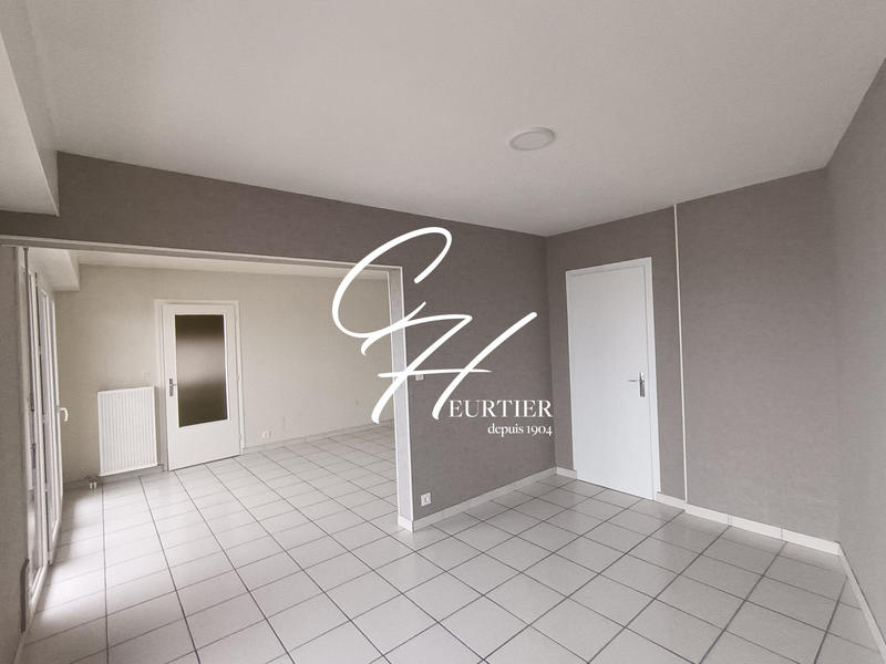 Appartement - 84 m² - 4 pièces