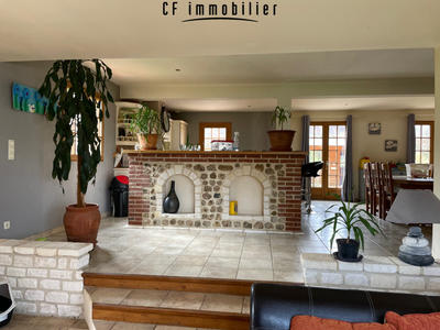 Maison - 168 m² - 7 pièces