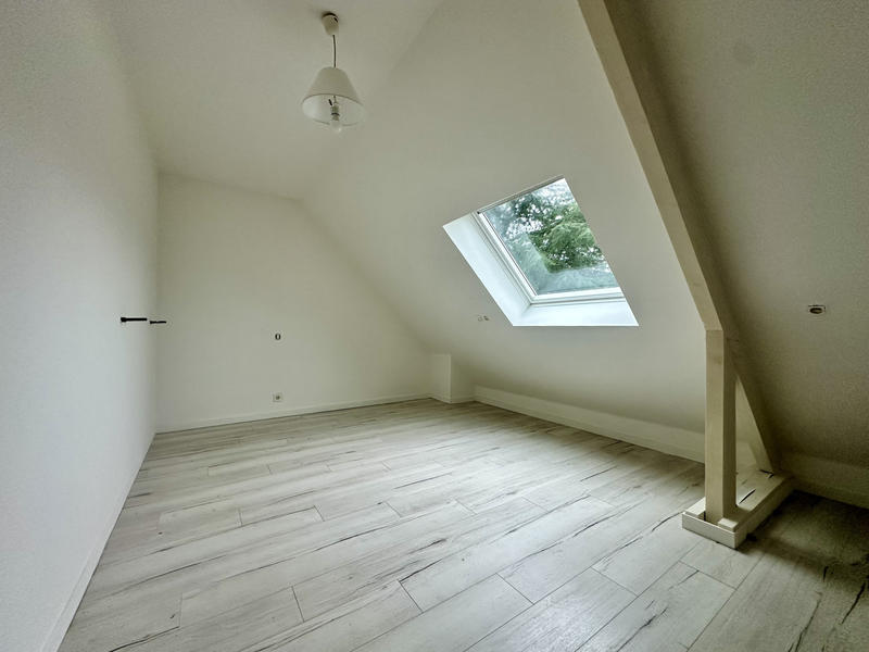 Maison - 121 m² - 5 pièces