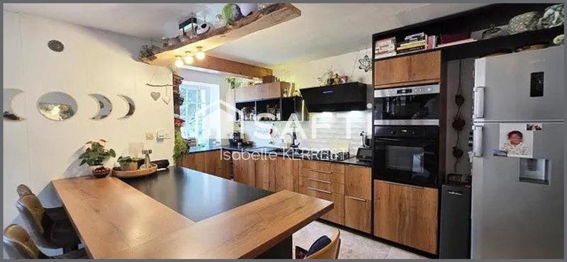 Maison - 128 m² - 7 pièces