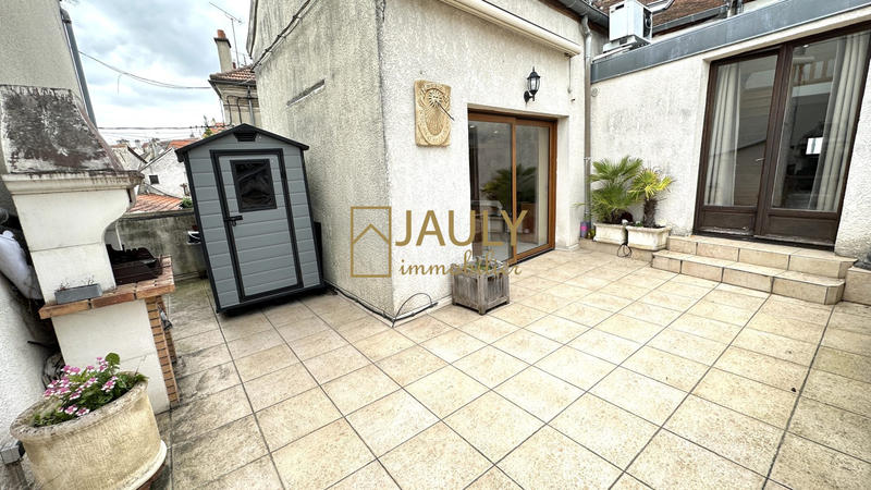 Local commercial - 310 m² - 12 pièces