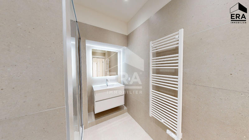 Appartement - 88 m² - 4 pièces