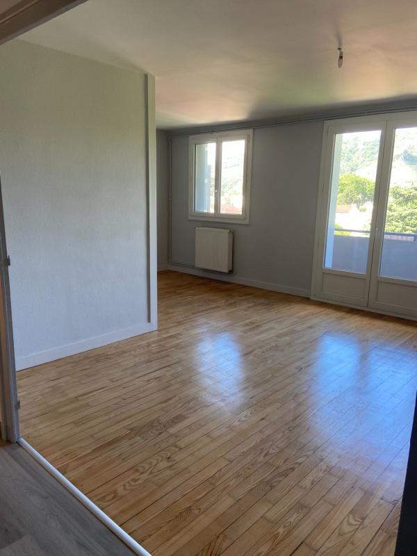 Appartement - 63 m² - 4 pièces