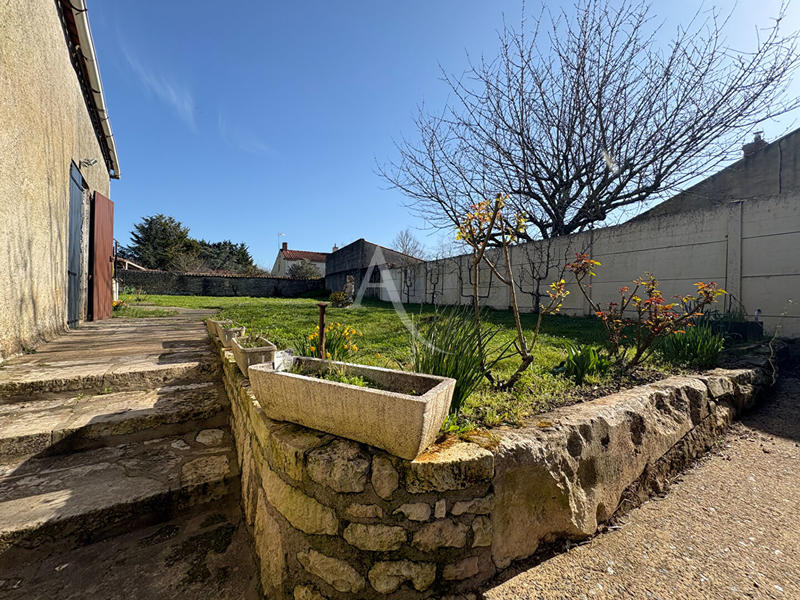 Maison - 203 m² - 8 pièces