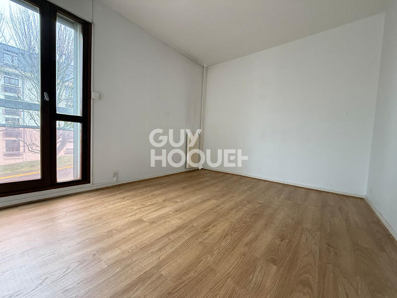 Appartement - 94 m² - 4 pièces